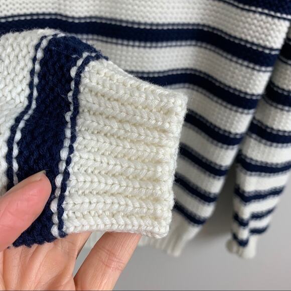 H&M Sweater Striped White and Blue Nautical Preppy Spring Trendy Size S - Picture 10 of 16